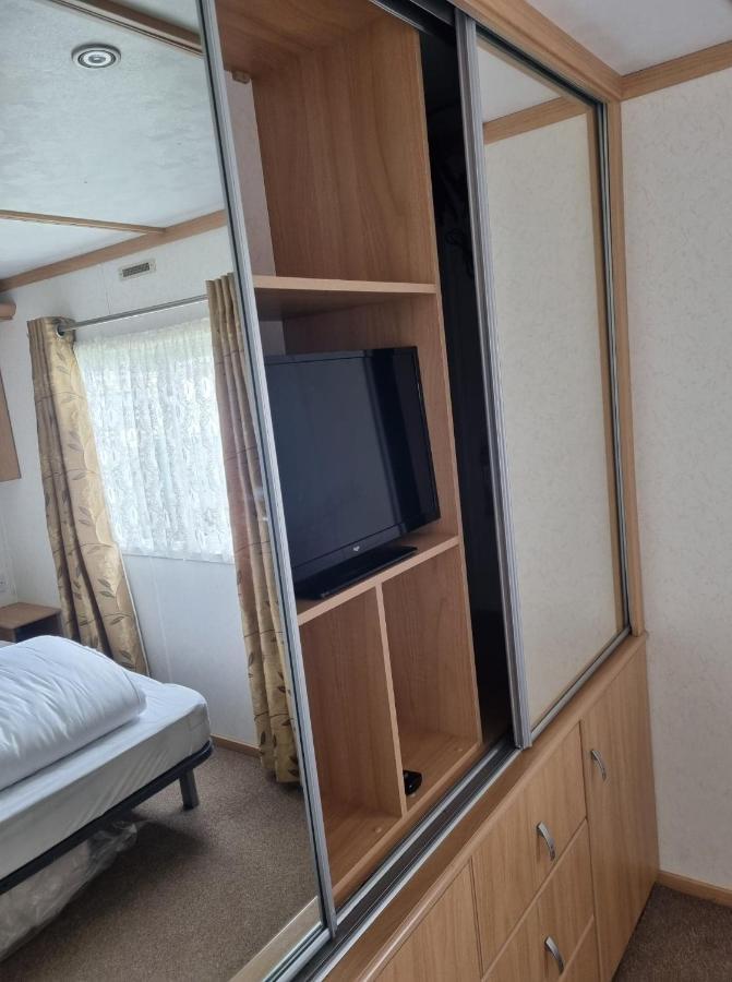 8 Berth Deluxe Caravan Pg156 Golden Palm Chapel St Leonards Apartment Exterior photo